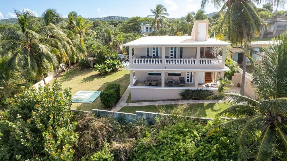 A-9 THE SANDS Vieques, PR 00765