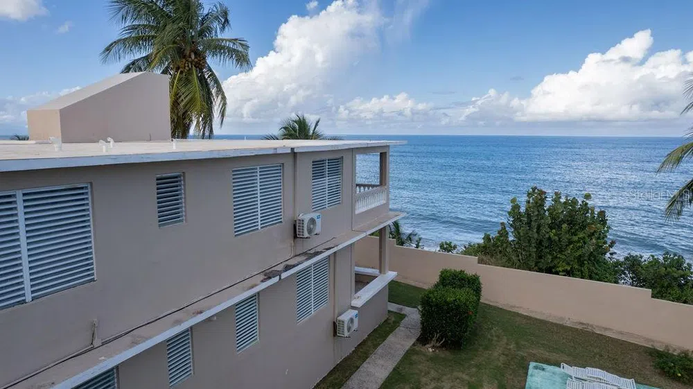 A-9 THE SANDS Vieques, PR 00765