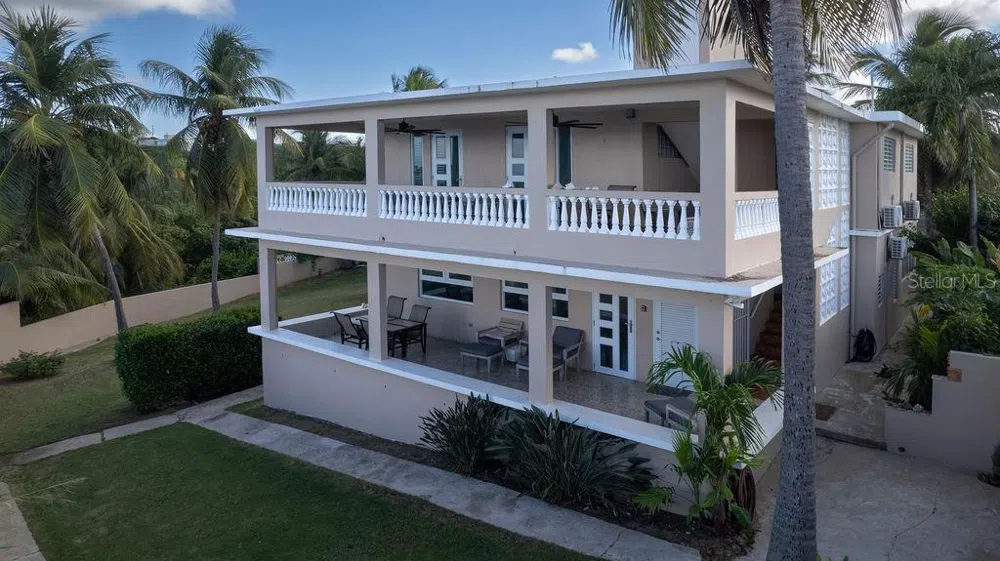 A-9 THE SANDS Vieques, PR 00765