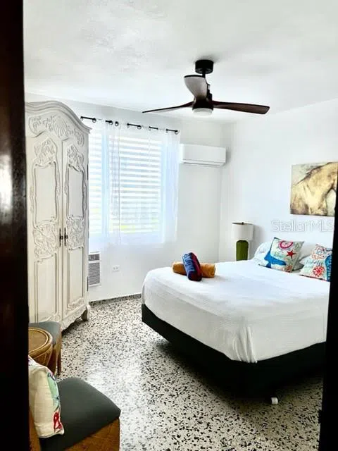 A-9 THE SANDS Vieques, PR 00765