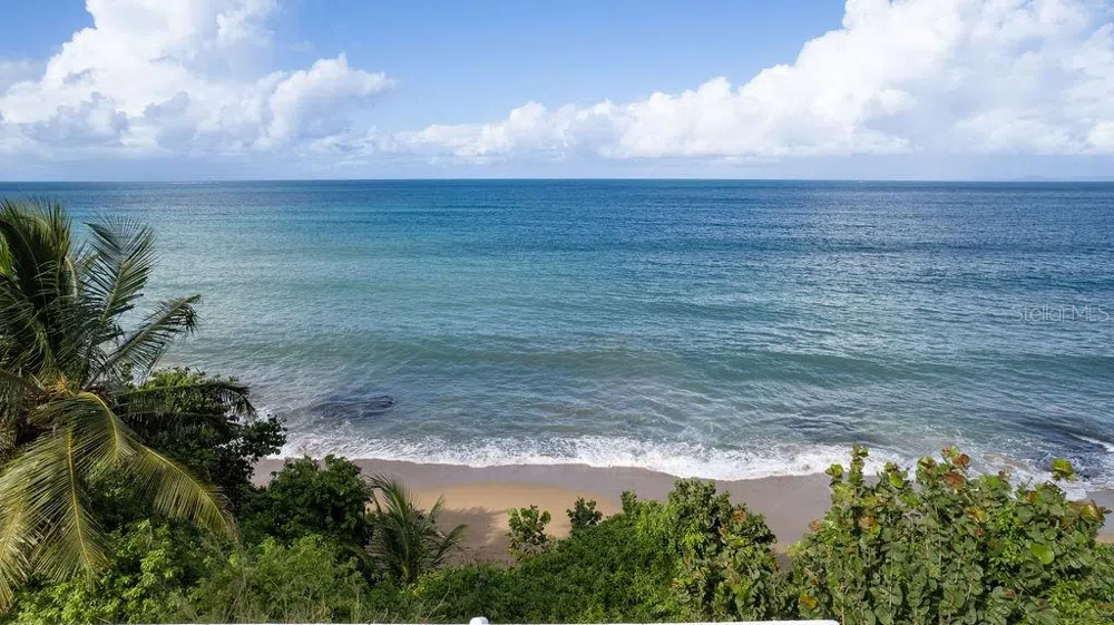 A-9 THE SANDS Vieques, PR 00765