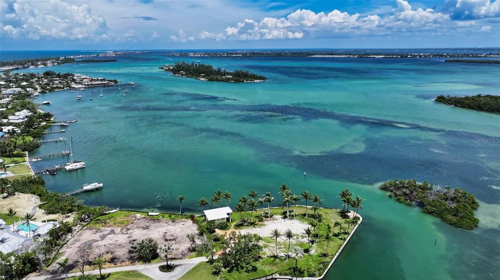 6516 BAYOU HAMMOCK ROAD Longboat Key, FL 34228