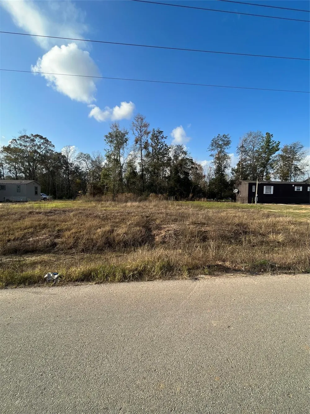 255 County Road 373 Splendora, TX 77372