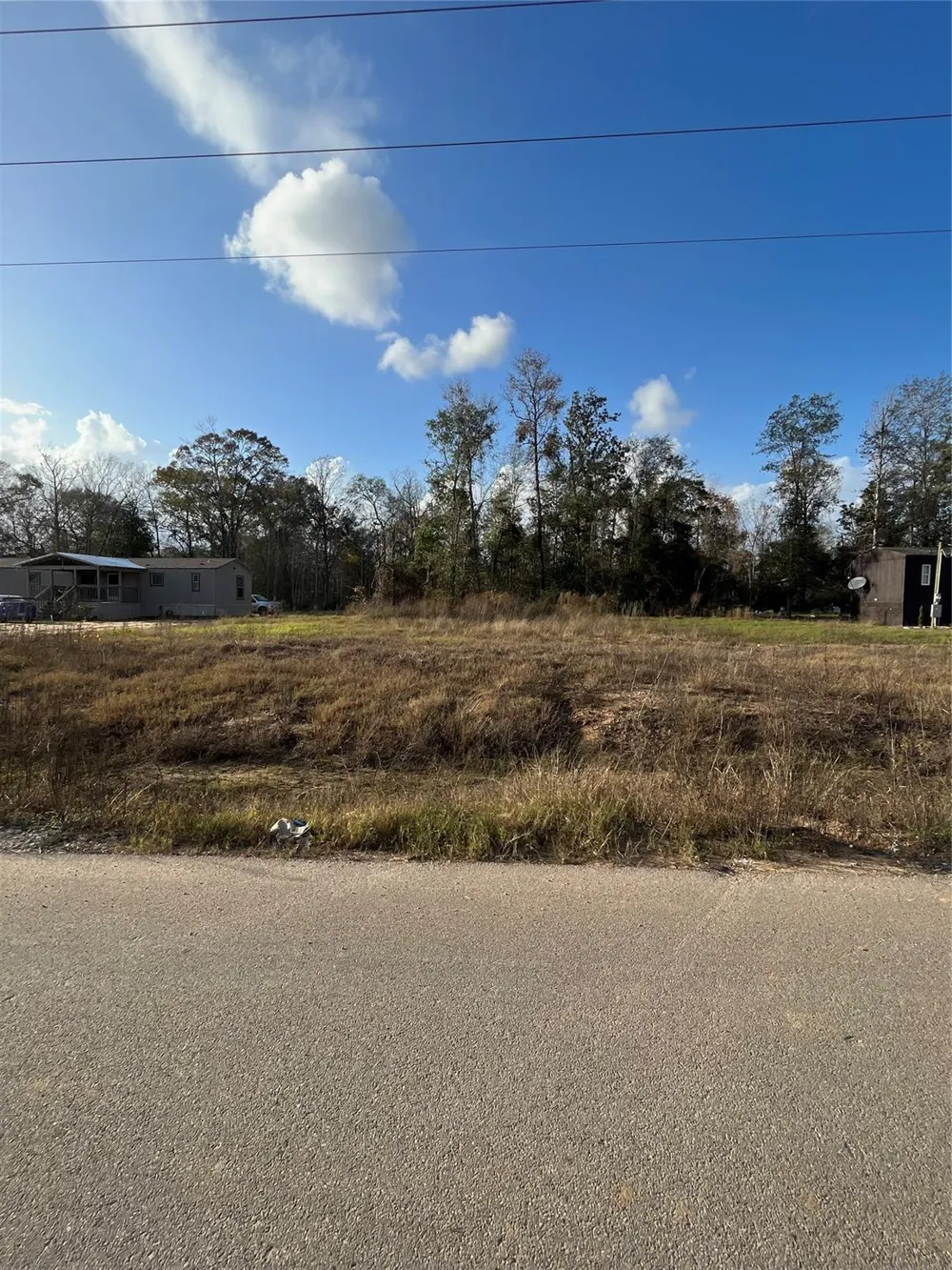 255 County Road 373 Splendora, TX 77372