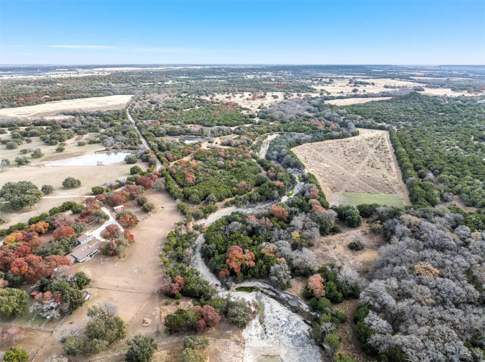 County road 4195 Clifton, TX 76634