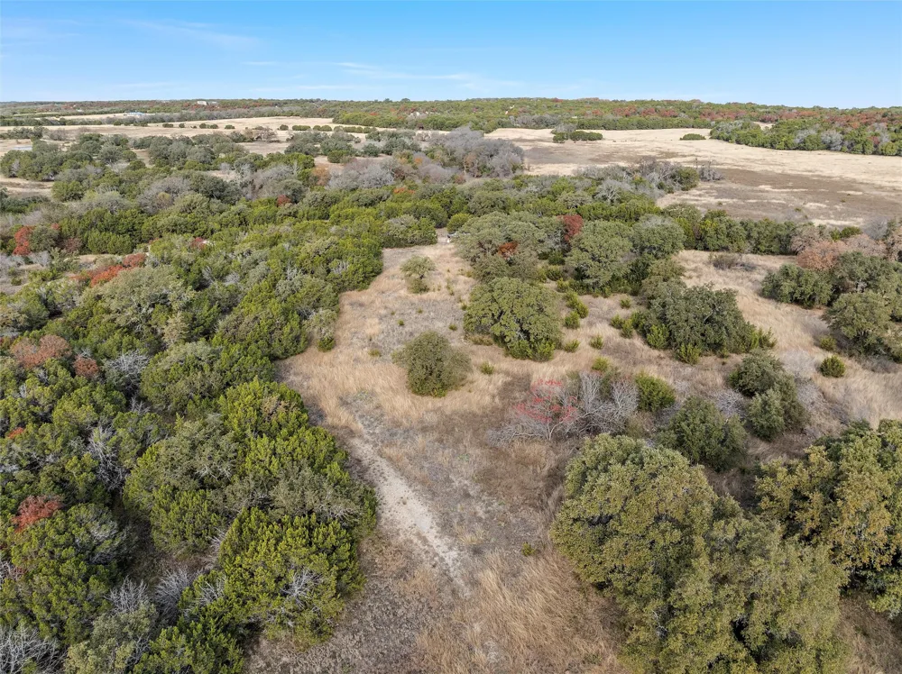 County road 4195 Clifton, TX 76634