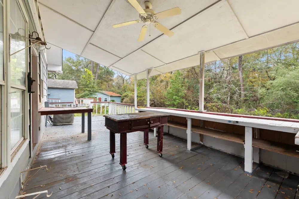 20024 W Lakeshore Drive Magnolia, TX 77355