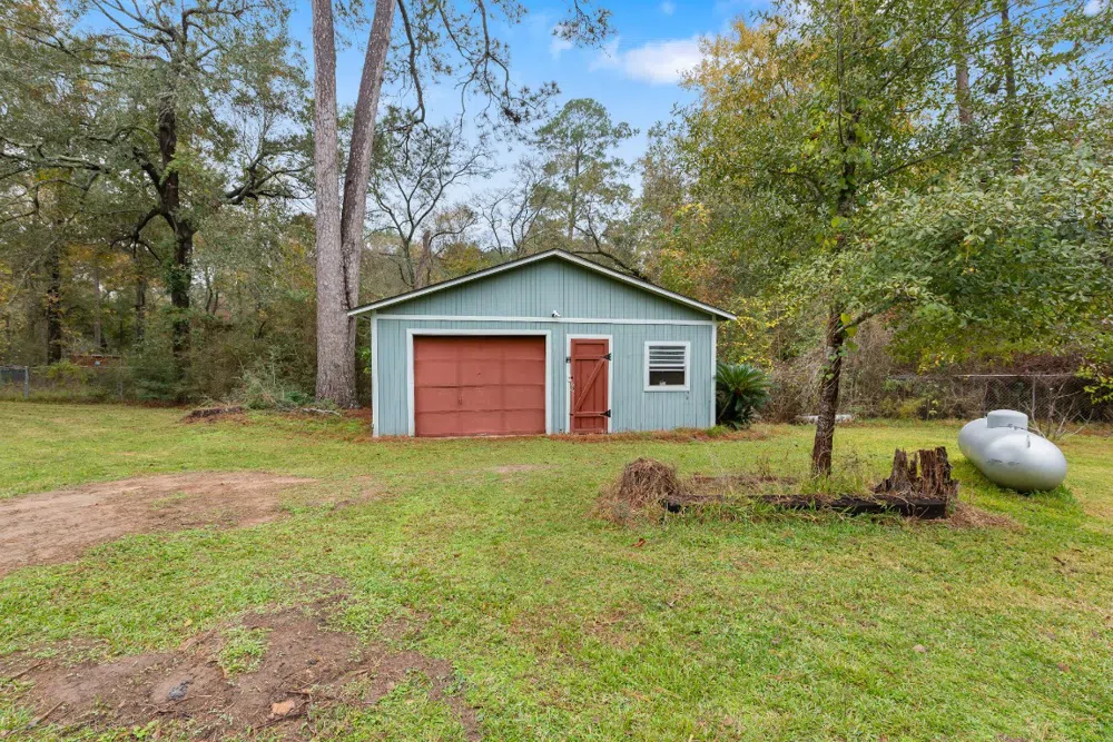 20024 W Lakeshore Drive Magnolia, TX 77355
