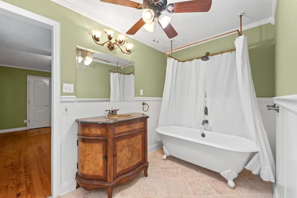 20024 W Lakeshore Drive Magnolia, TX 77355