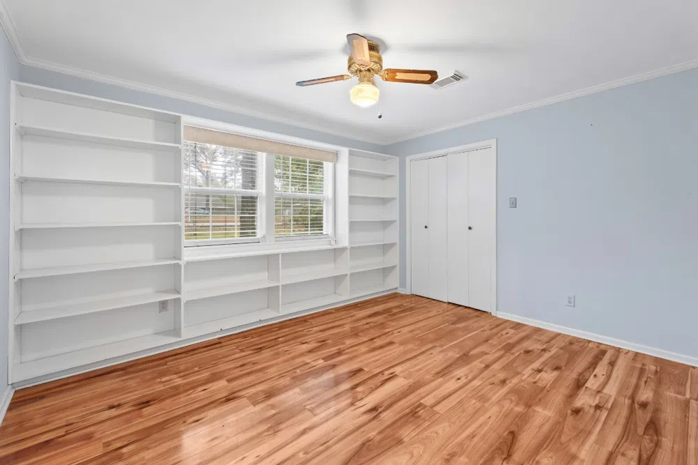 20024 W Lakeshore Drive Magnolia, TX 77355