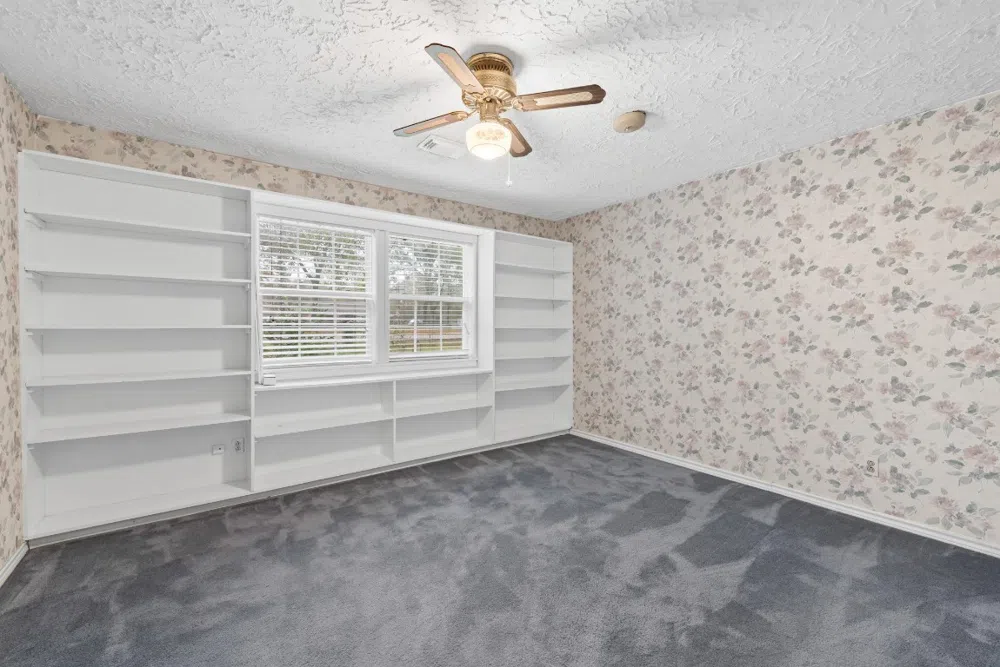 20024 W Lakeshore Drive Magnolia, TX 77355