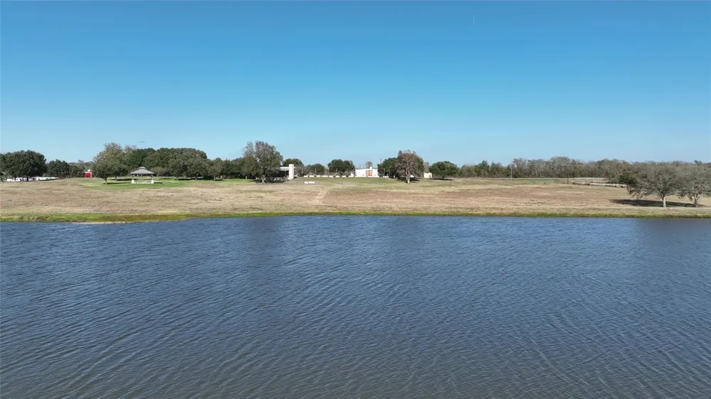 10919 Highway 36 Bellville, TX 77418