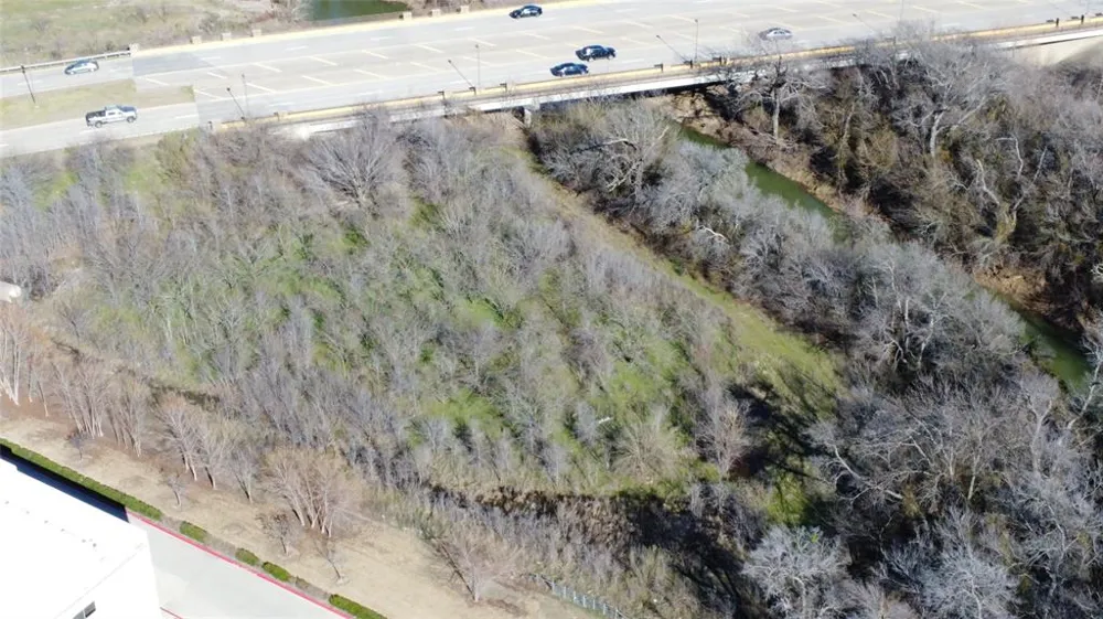 lakeside Drive Grapevine, TX 76051
