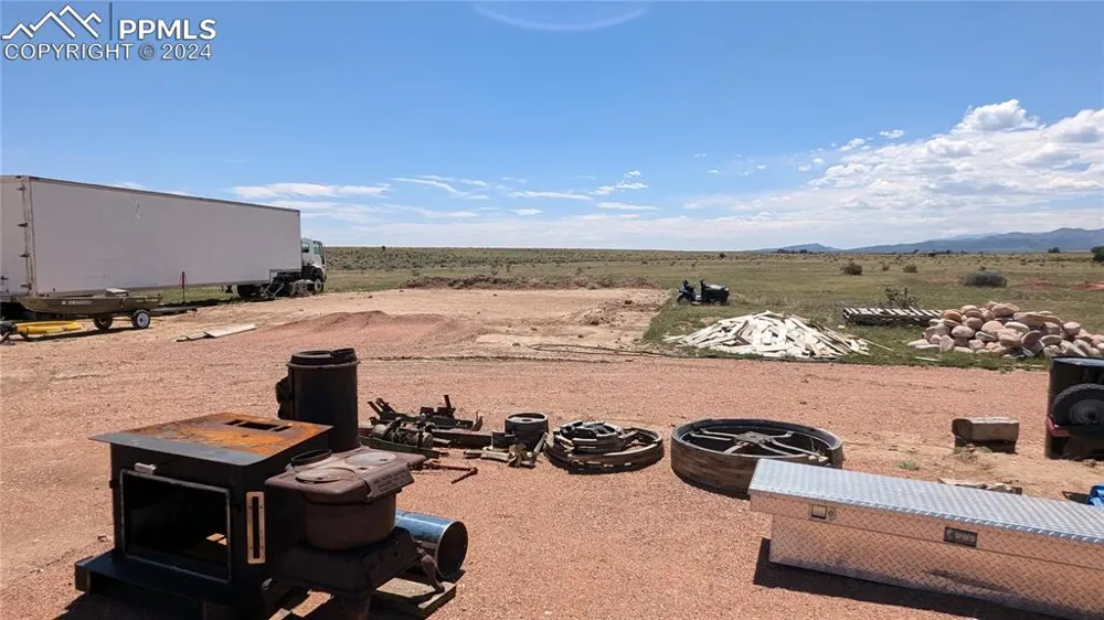 709 County road 108 Florence, CO 81226