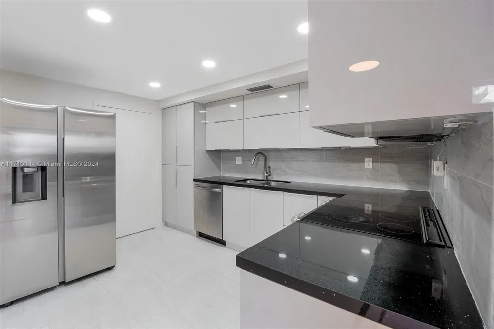 1600 S Ocean Dr #2F Hollywood, FL 33019