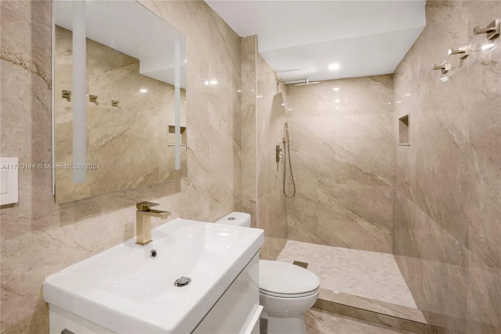 1600 S Ocean Dr #2F Hollywood, FL 33019