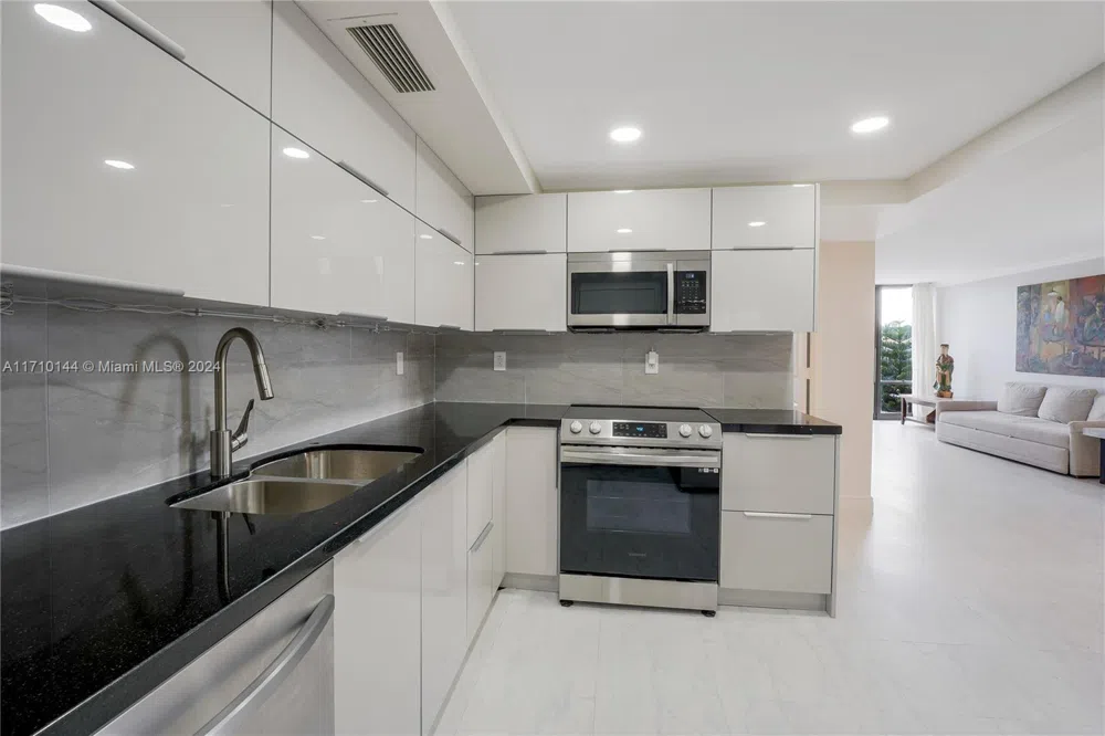 1600 S Ocean Dr #2F Hollywood, FL 33019