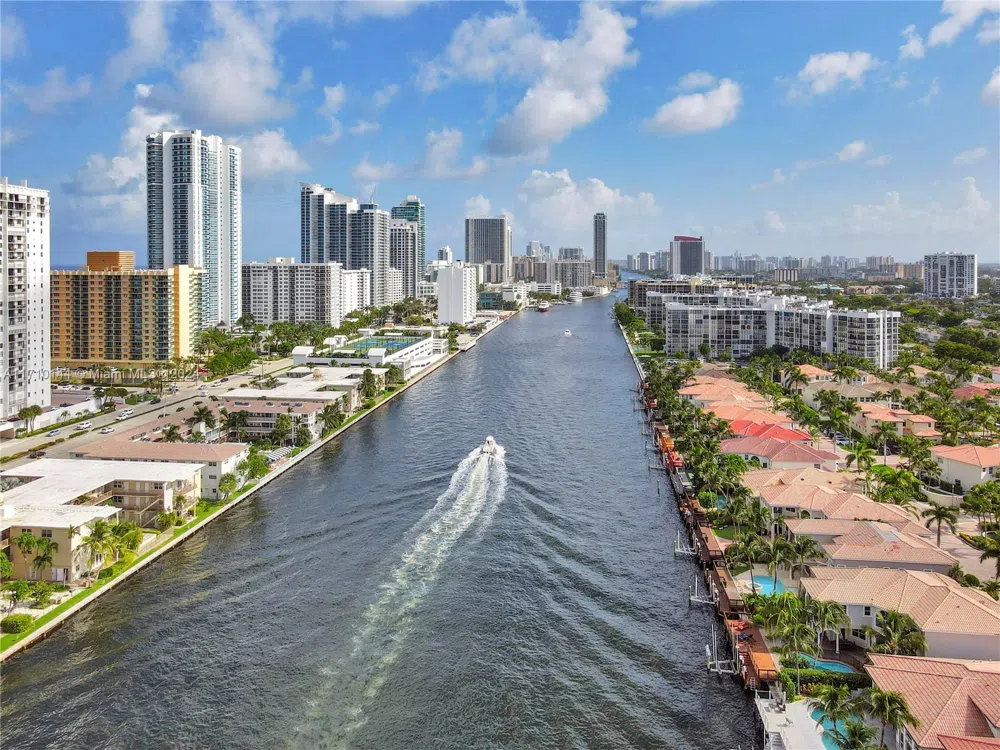 1600 S Ocean Dr #2F Hollywood, FL 33019