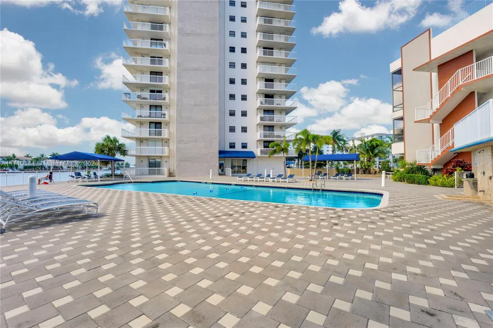 1600 S Ocean Dr #2F Hollywood, FL 33019