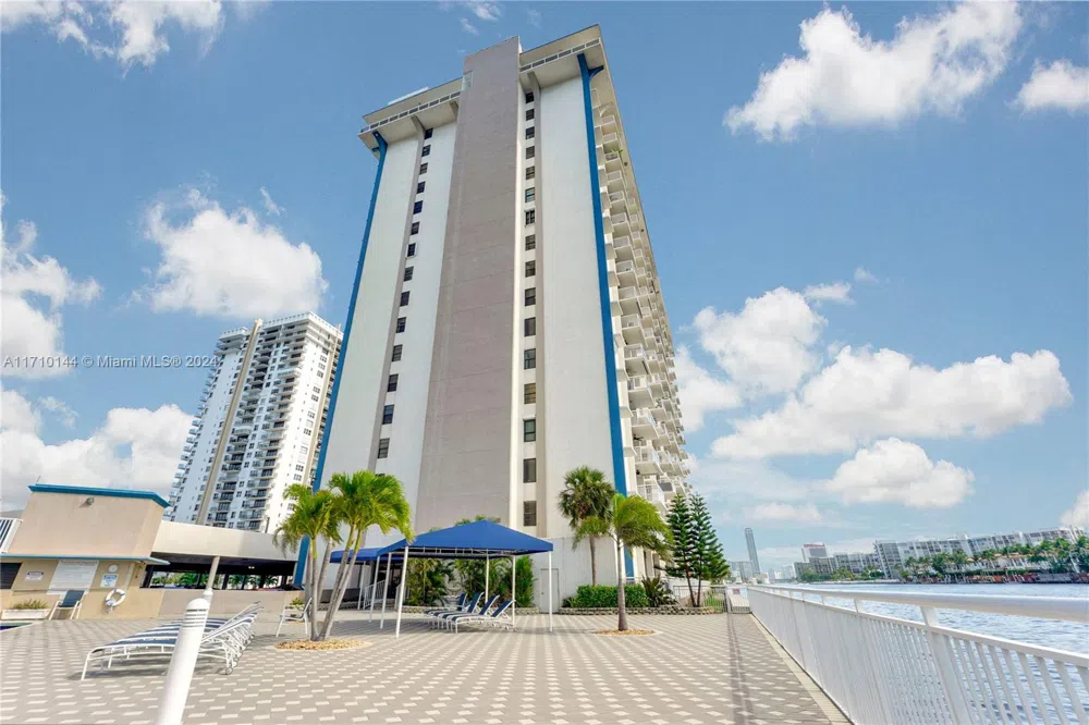 1600 S Ocean Dr #2F Hollywood, FL 33019