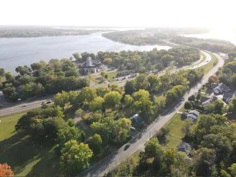 12207 Lake Lane