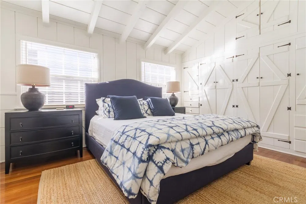 1905 E Balboa Boulevard Newport Beach, CA 92661