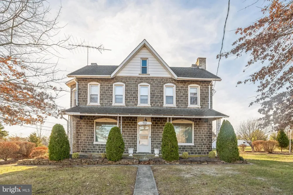 411 SWAMP PIKE Schwenksville, PA 19473