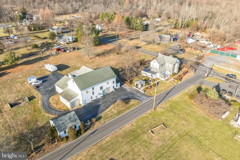 411 SWAMP PIKE Schwenksville, PA 19473