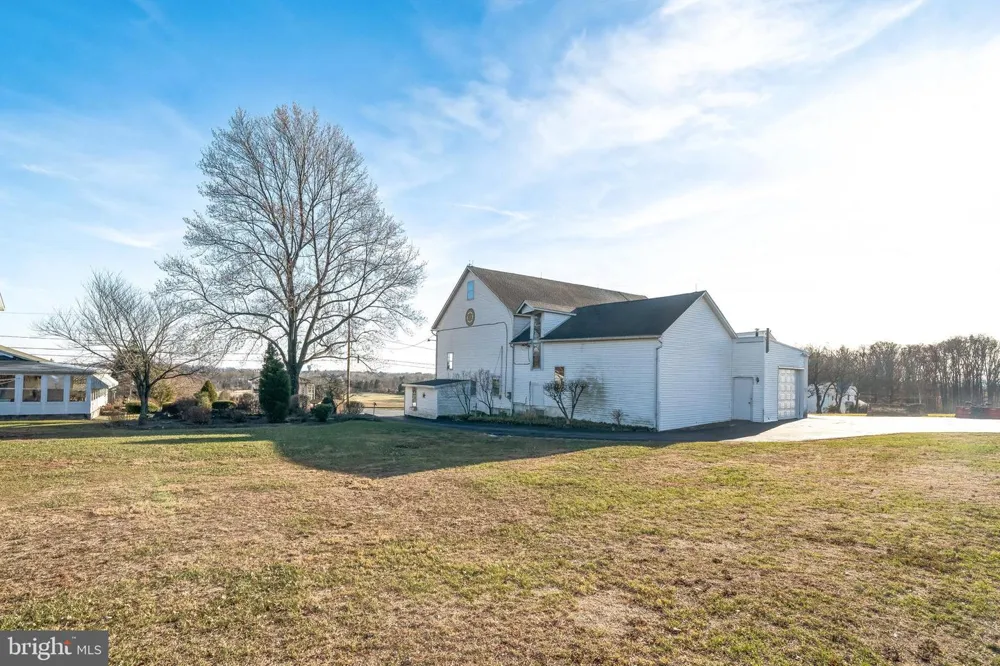 411 SWAMP PIKE Schwenksville, PA 19473