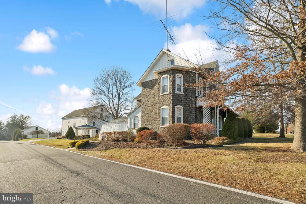 411 SWAMP PIKE Schwenksville, PA 19473