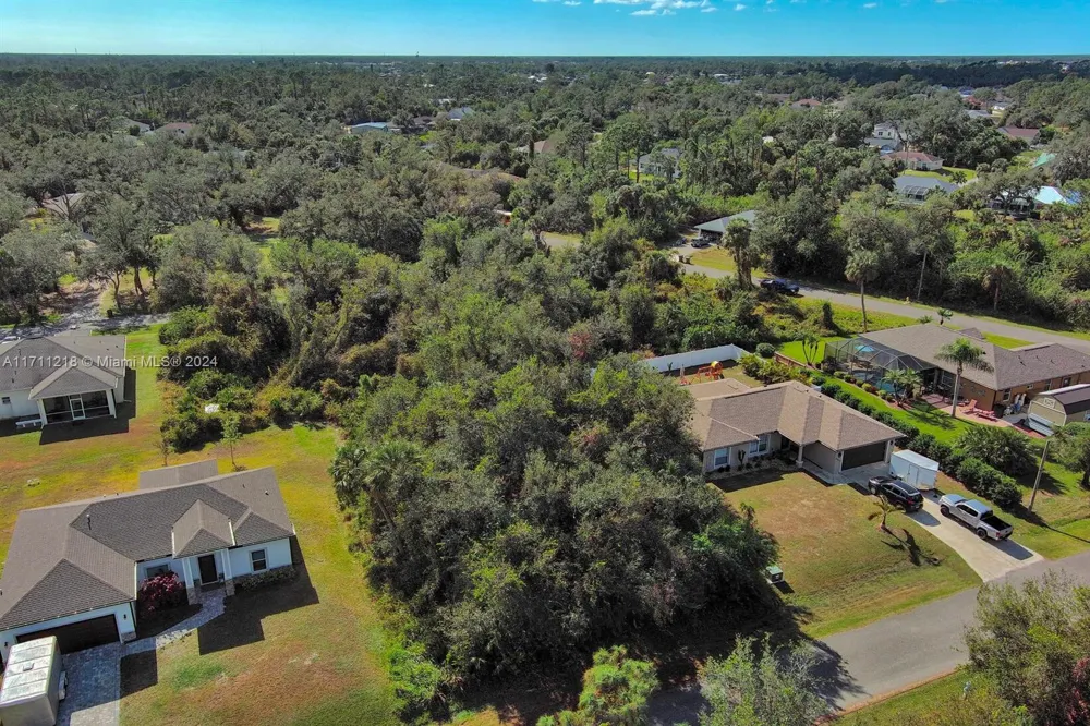 3 Sargon Ave North Port, FL 34287