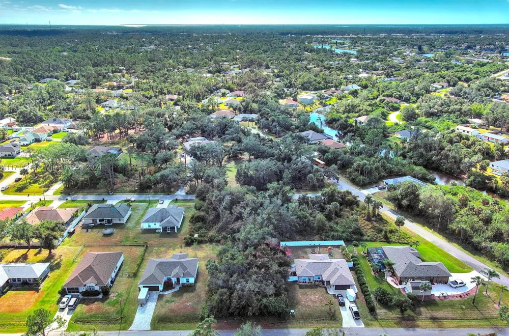 3 Sargon Ave North Port, FL 34287