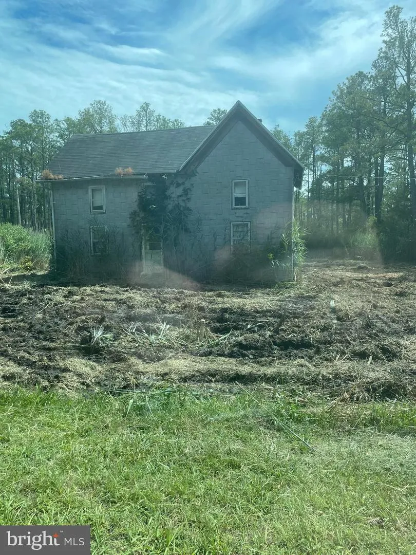 2746 CALVARY Crisfield, MD 21817