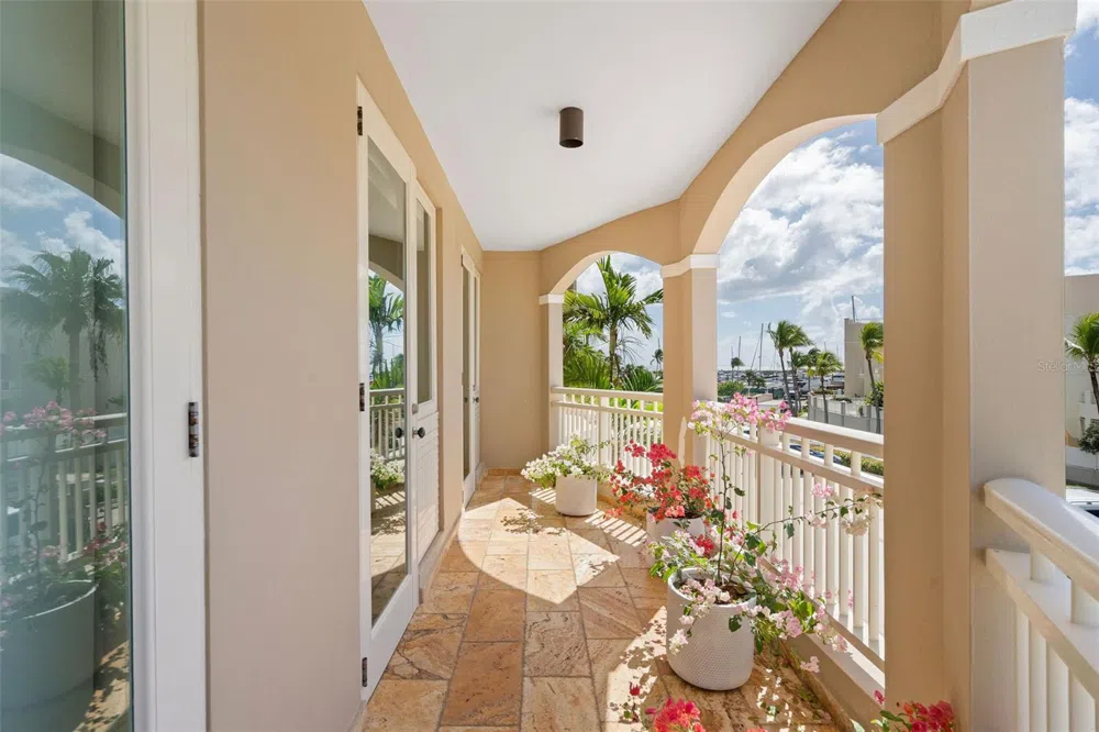 355 HARBOUR DRIVE #2C South Humacao, PR 00791