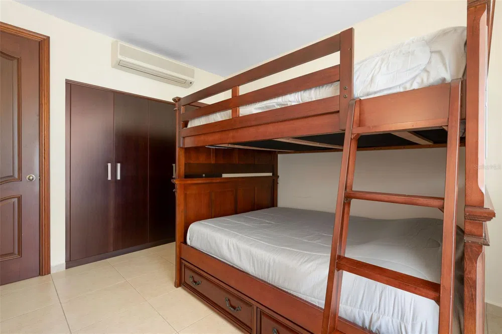 355 HARBOUR DRIVE #2C South Humacao, PR 00791