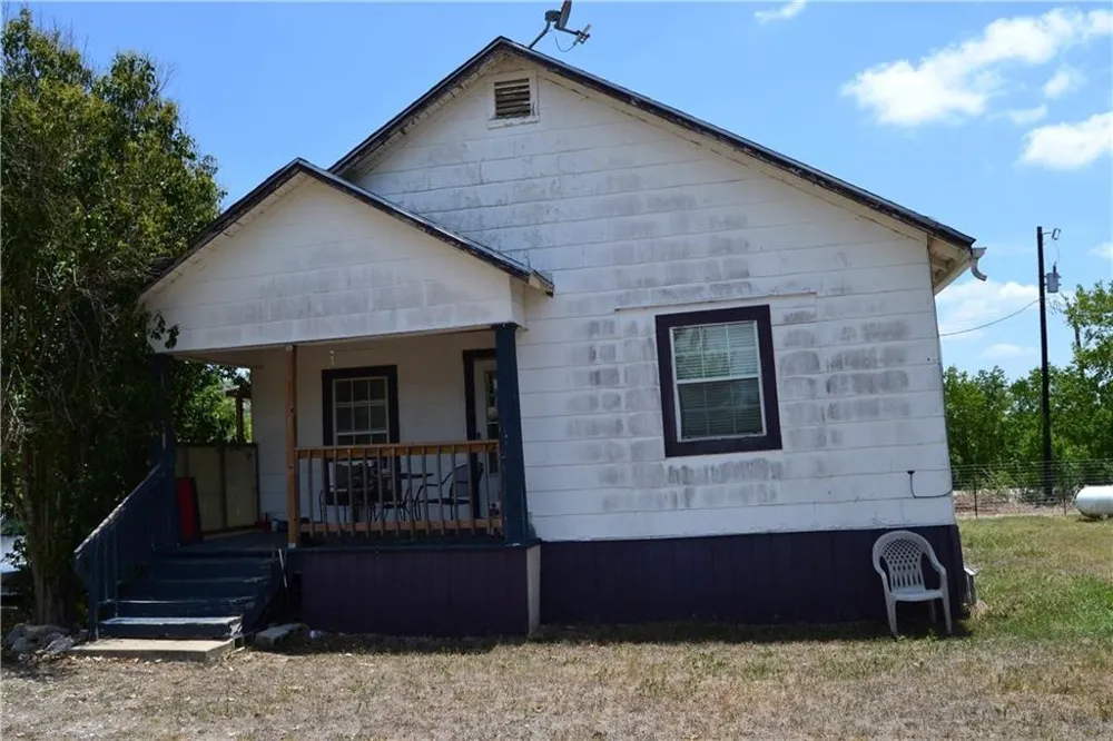 11248 Tom Sassman Road Austin, TX 78747