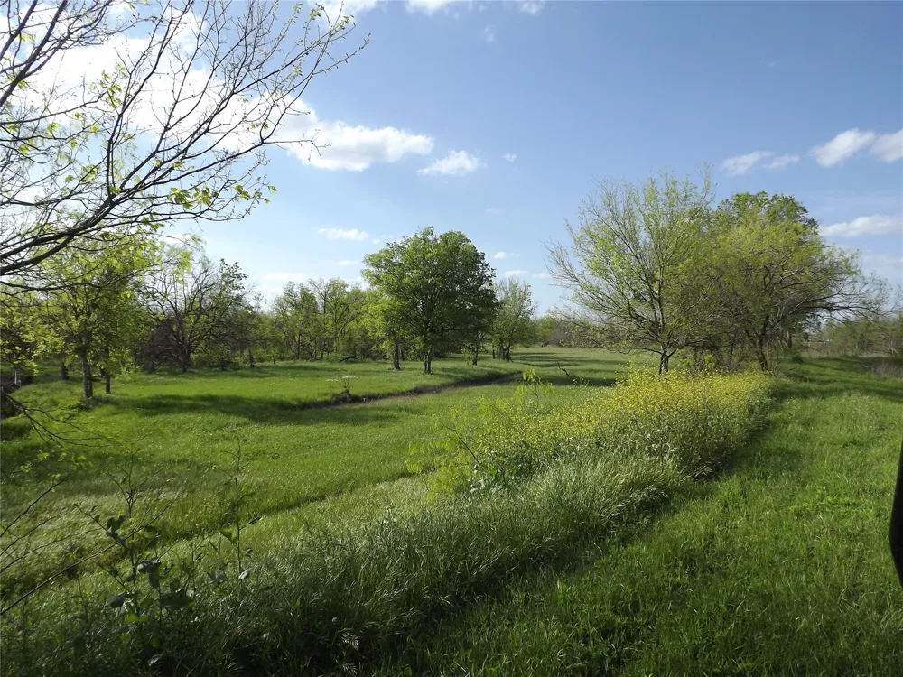 11248 Tom Sassman Road Austin, TX 78747