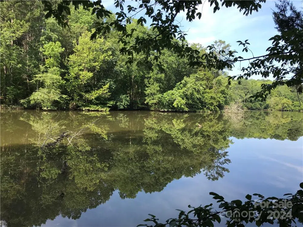 2793 Catawba Road #24 Great Falls, SC 29055