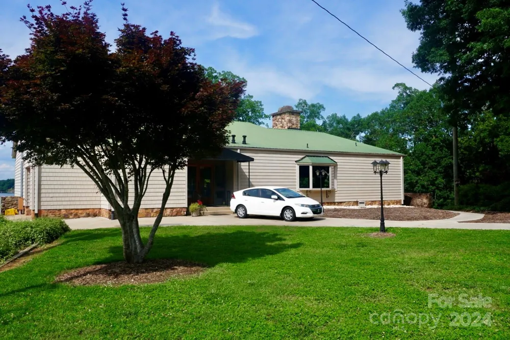 1025 Fairfield Road Mount Gilead, NC 27371