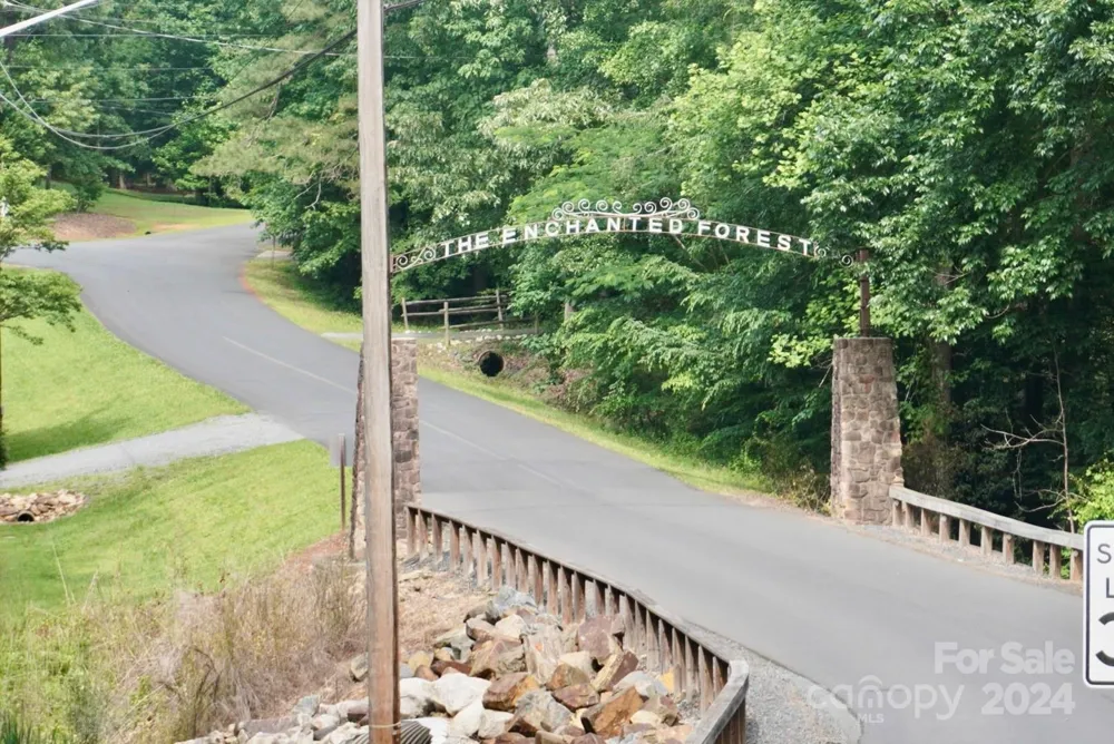 1025 Fairfield Road Mount Gilead, NC 27371