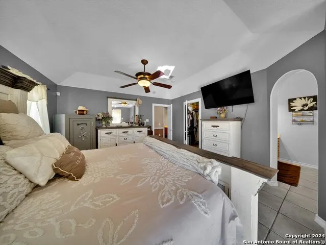 3010 E FM 1518 South St Hedwig, TX 78152