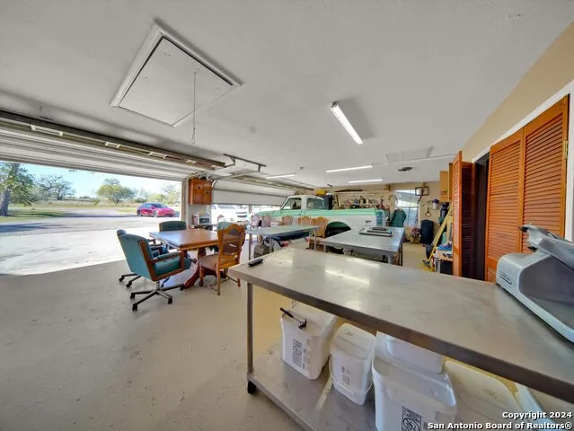 3010 E FM 1518 South St Hedwig, TX 78152
