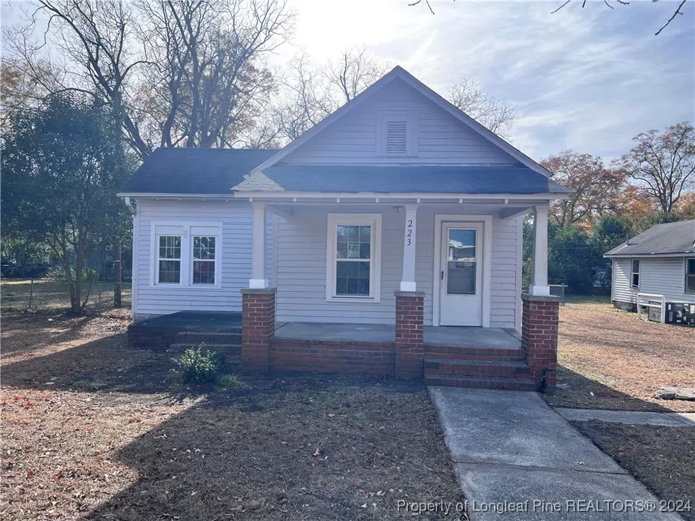 223 E Vance Street Laurinburg, NC 28352