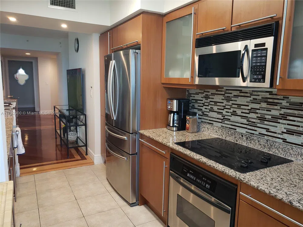 2080 S Ocean Dr #311 Hallandale Beach, FL 33009