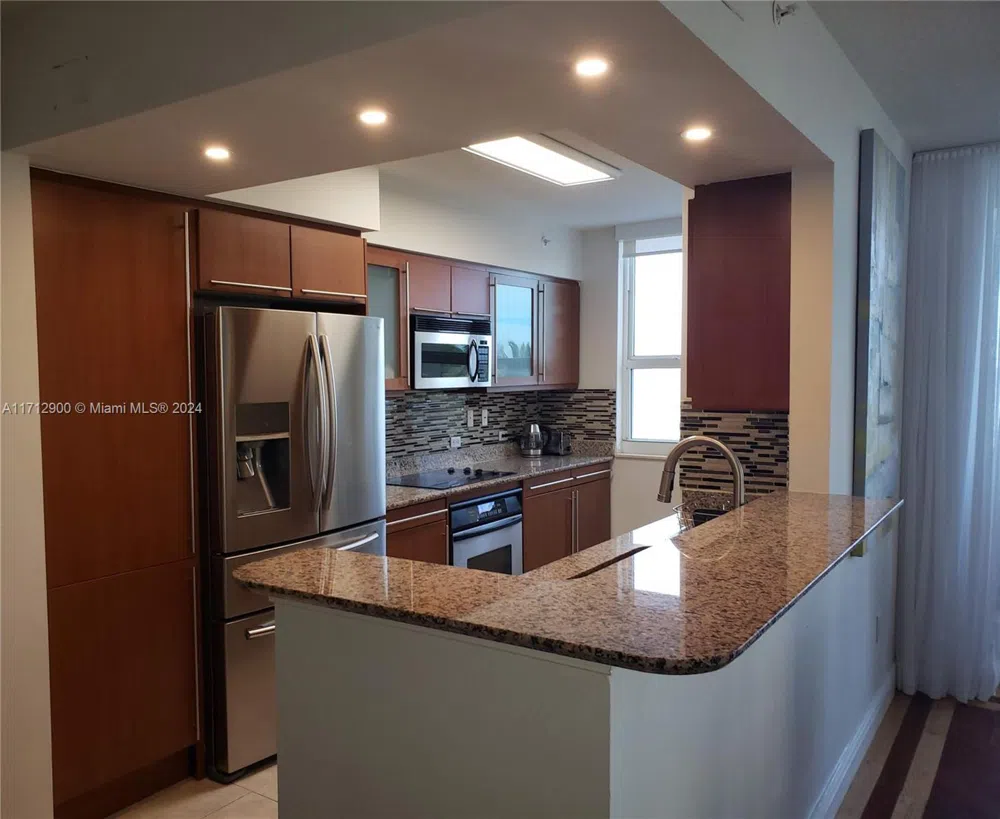 2080 S Ocean Dr #311 Hallandale Beach, FL 33009