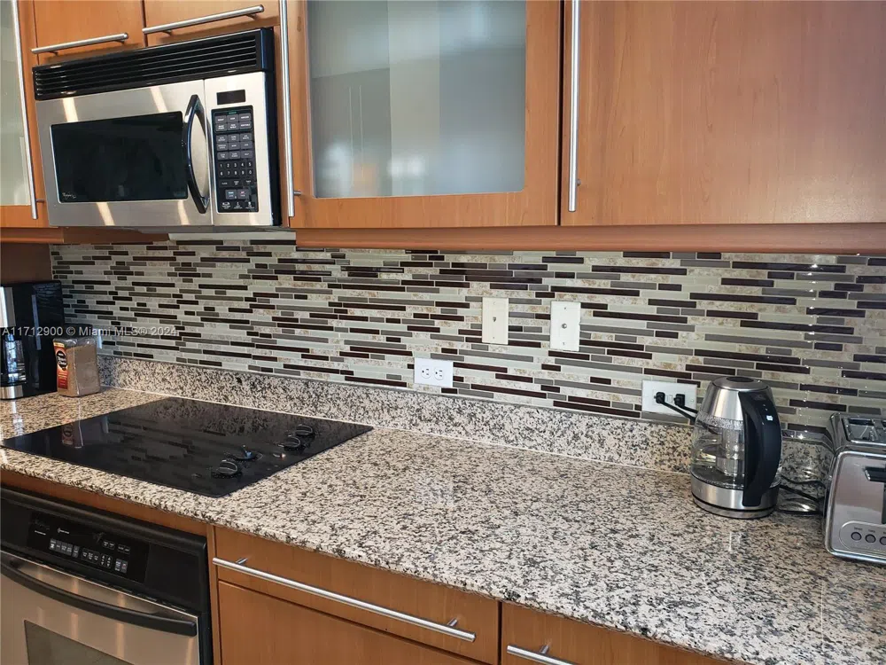 2080 S Ocean Dr #311 Hallandale Beach, FL 33009