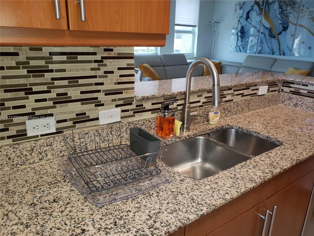 2080 S Ocean Dr #311 Hallandale Beach, FL 33009
