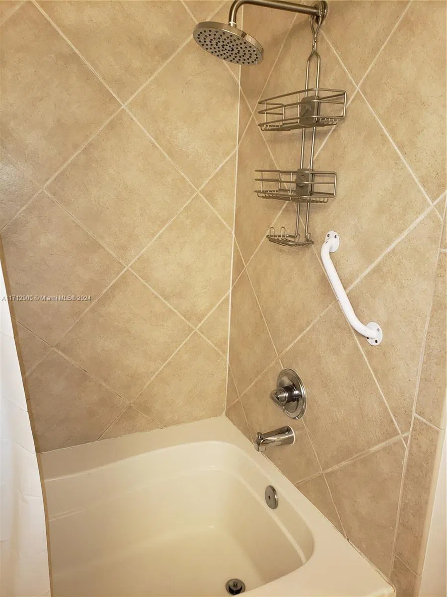 2080 S Ocean Dr #311 Hallandale Beach, FL 33009