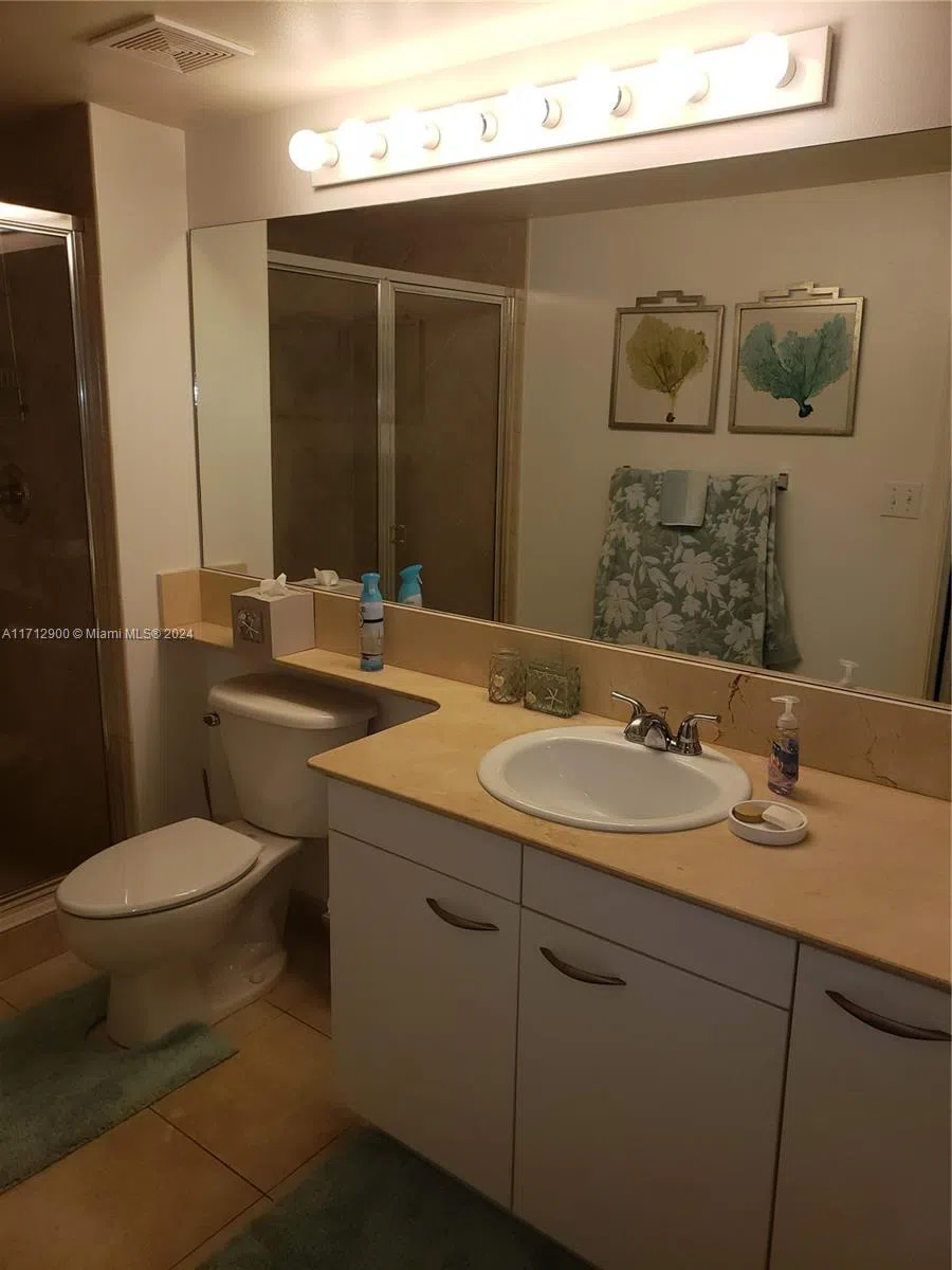 2080 S Ocean Dr #311 Hallandale Beach, FL 33009