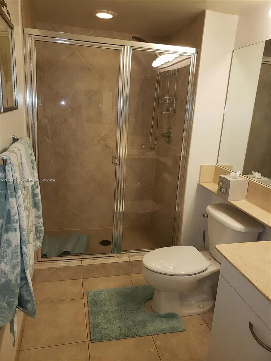 2080 S Ocean Dr #311 Hallandale Beach, FL 33009